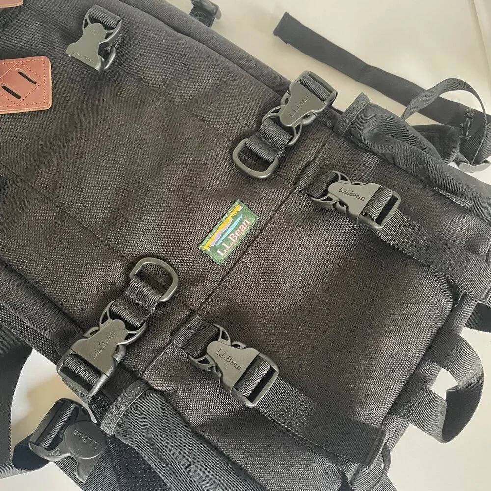 L.L.Bean Bigelow Cordura Backpack Black Nylon Day Hiking Mountain H2O